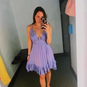 Meet your Posher, Elena